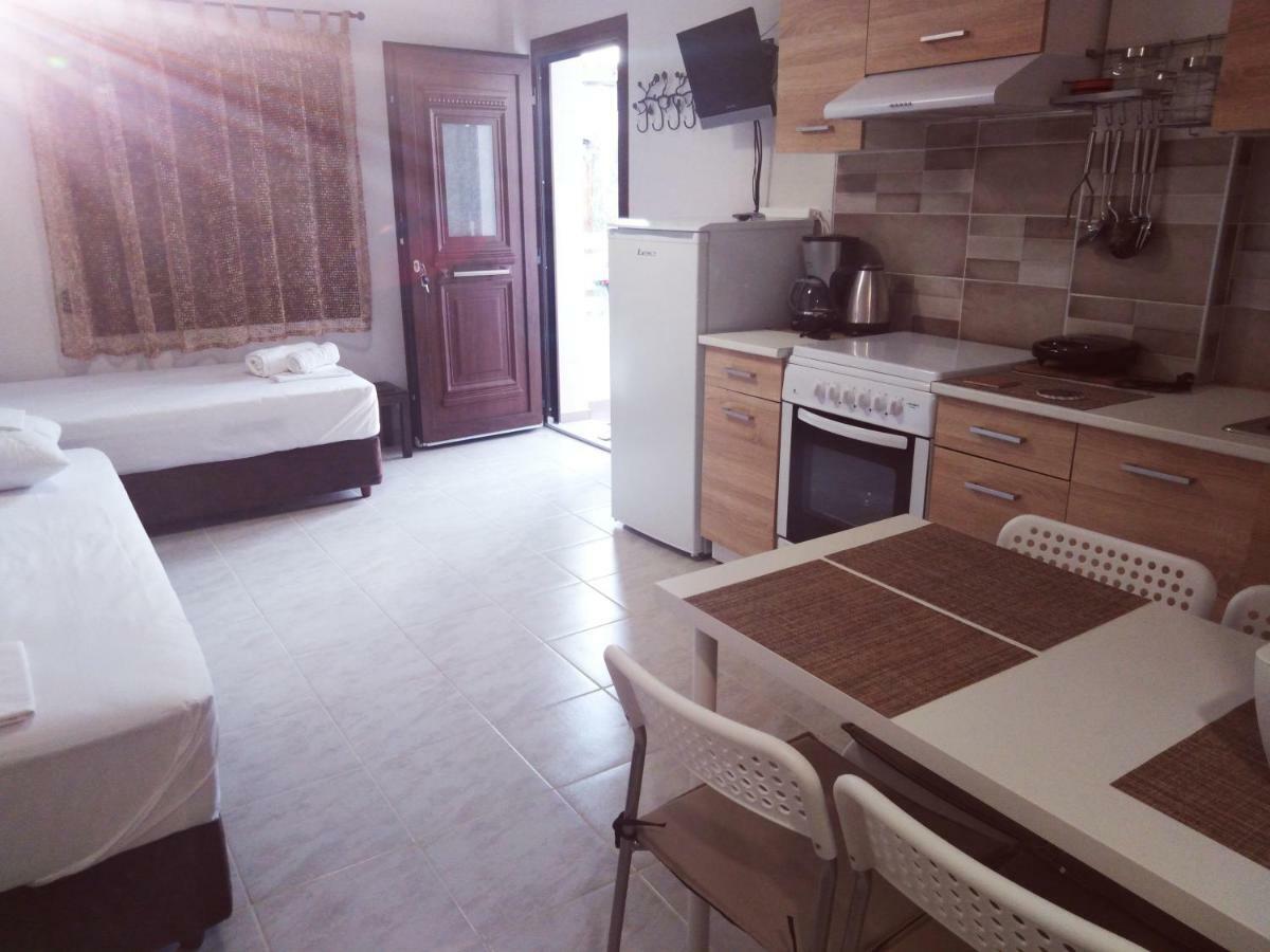 Athos Mare Studio Apartment Ierissós Luaran gambar